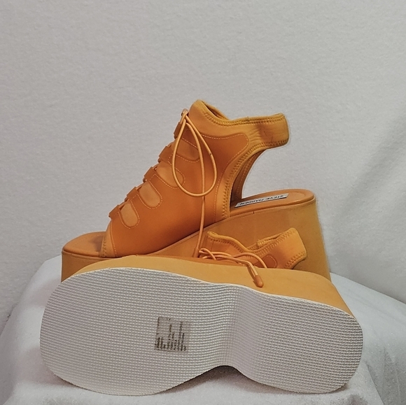 ***SOLD*** - Picture 5 of 9